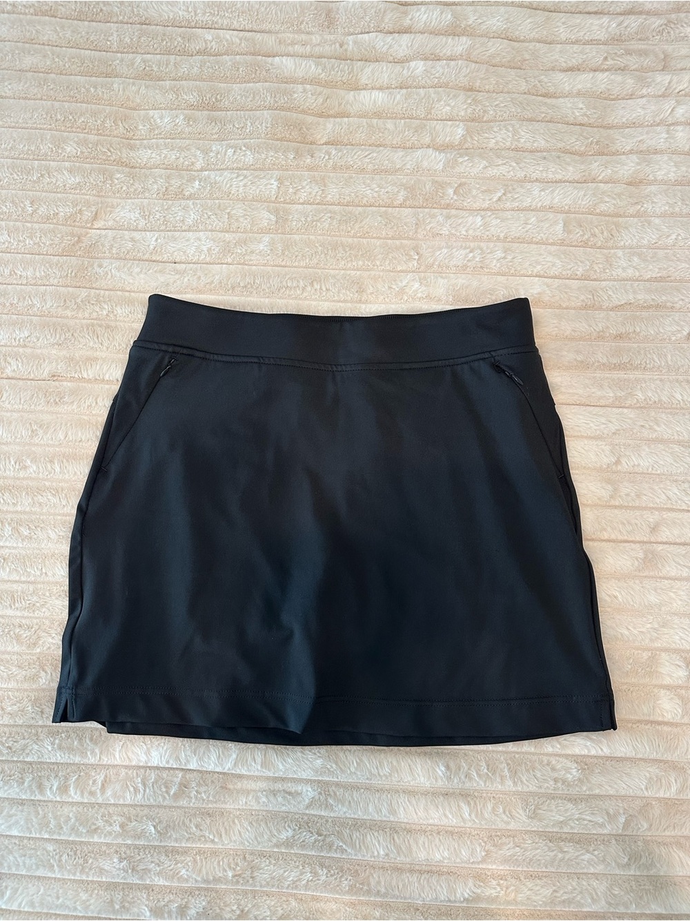 NWOT 32 Degrees Black Athletic Skort with Pockets